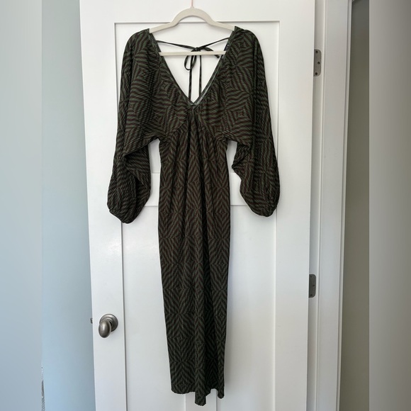 Zara Printed Pleated Dress - Picture 9 of 11